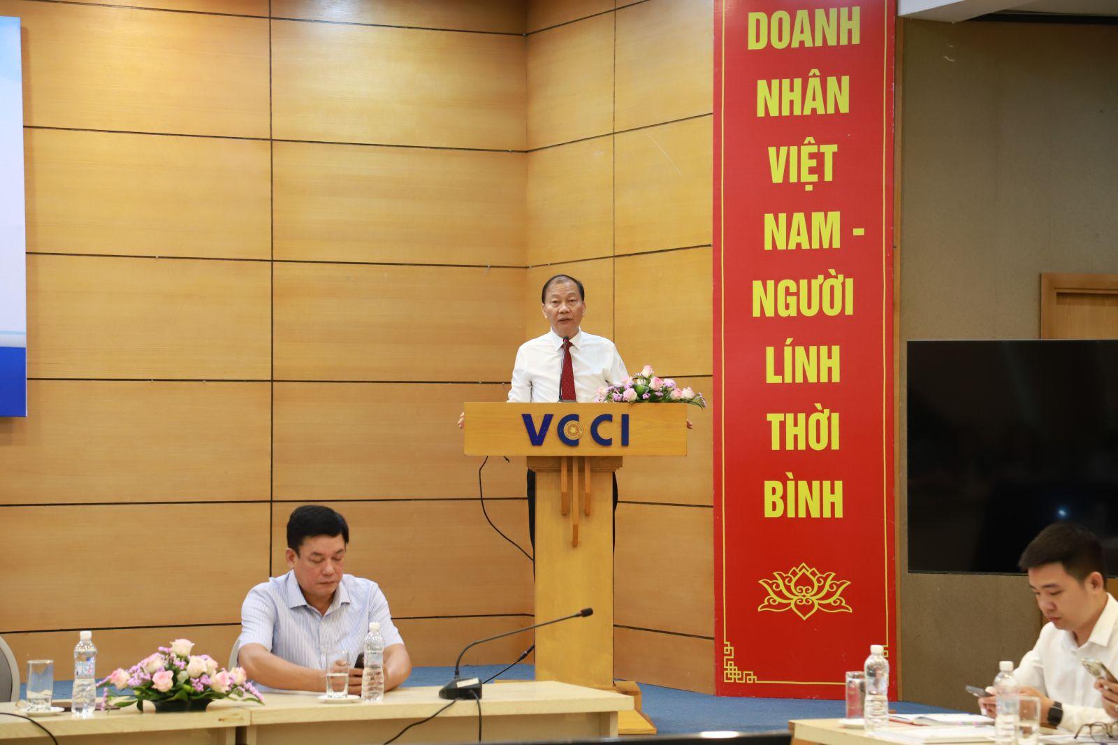 VCCI trao chứng nhận hội viên chính thức đợt 1/2024