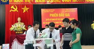 Căn cứ chọn nhà thầu tổ chức đấu giá đất