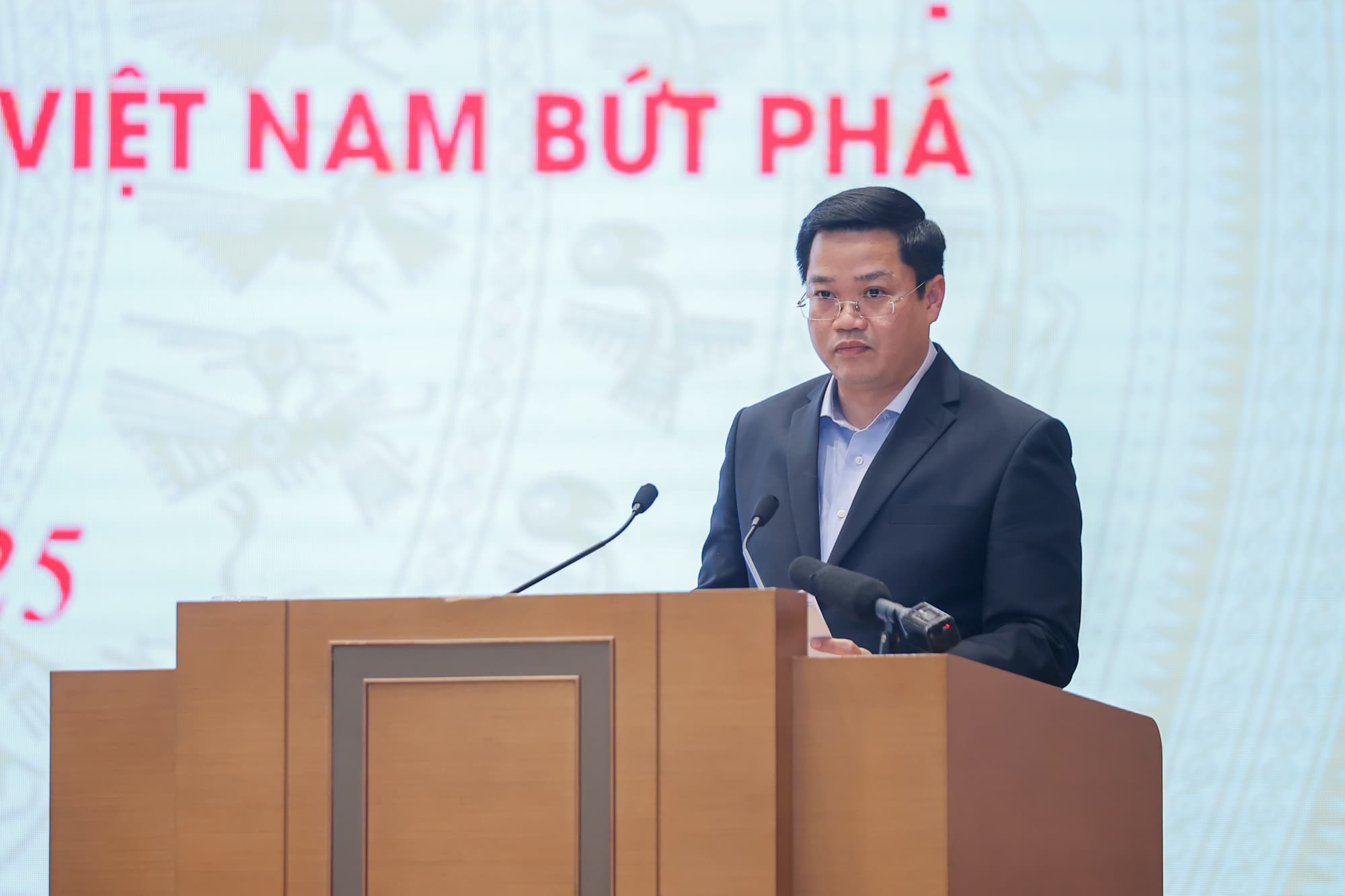 de-dat-tang-truong-hai-con-so-khu-vuc-kinh-te-ngoai-nha-nuoc-can-tang-11nam