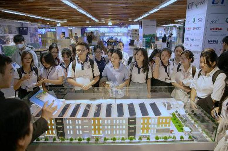 Nền tảng khoa học cơ bản 'đâm chồi' những ngành công nghệ mới