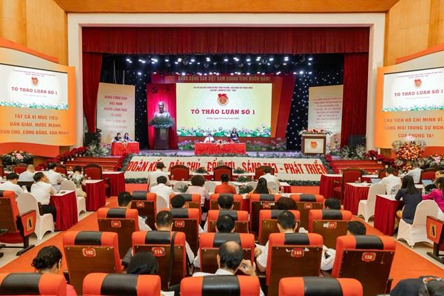 Những ý kiến thẳng thắn, sâu sắc đóng góp vào dự thảo Văn kiện trình Đại hội đại biểu Đảng bộ MTTQ, các đoàn thể Trung ương lần thứ I