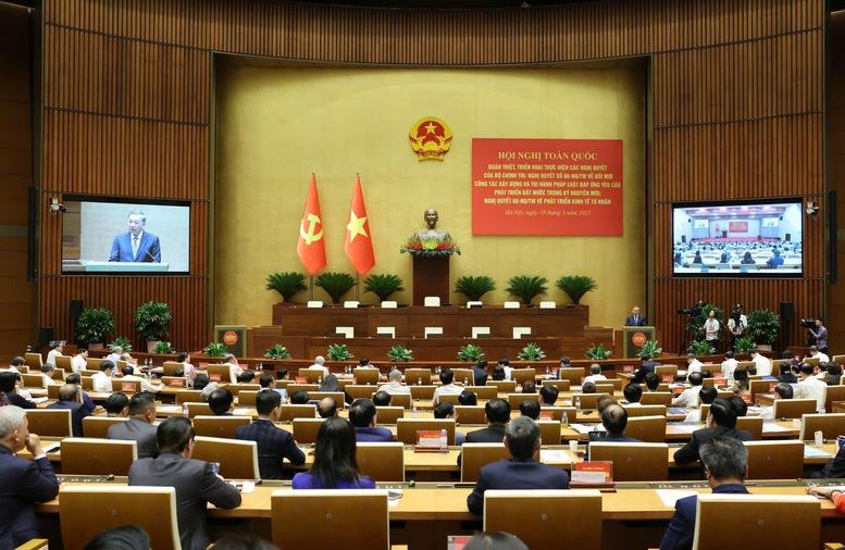 tu-duy-chien-luoc-va-nhung-dot-pha-tu-bo-tu-tru-cot