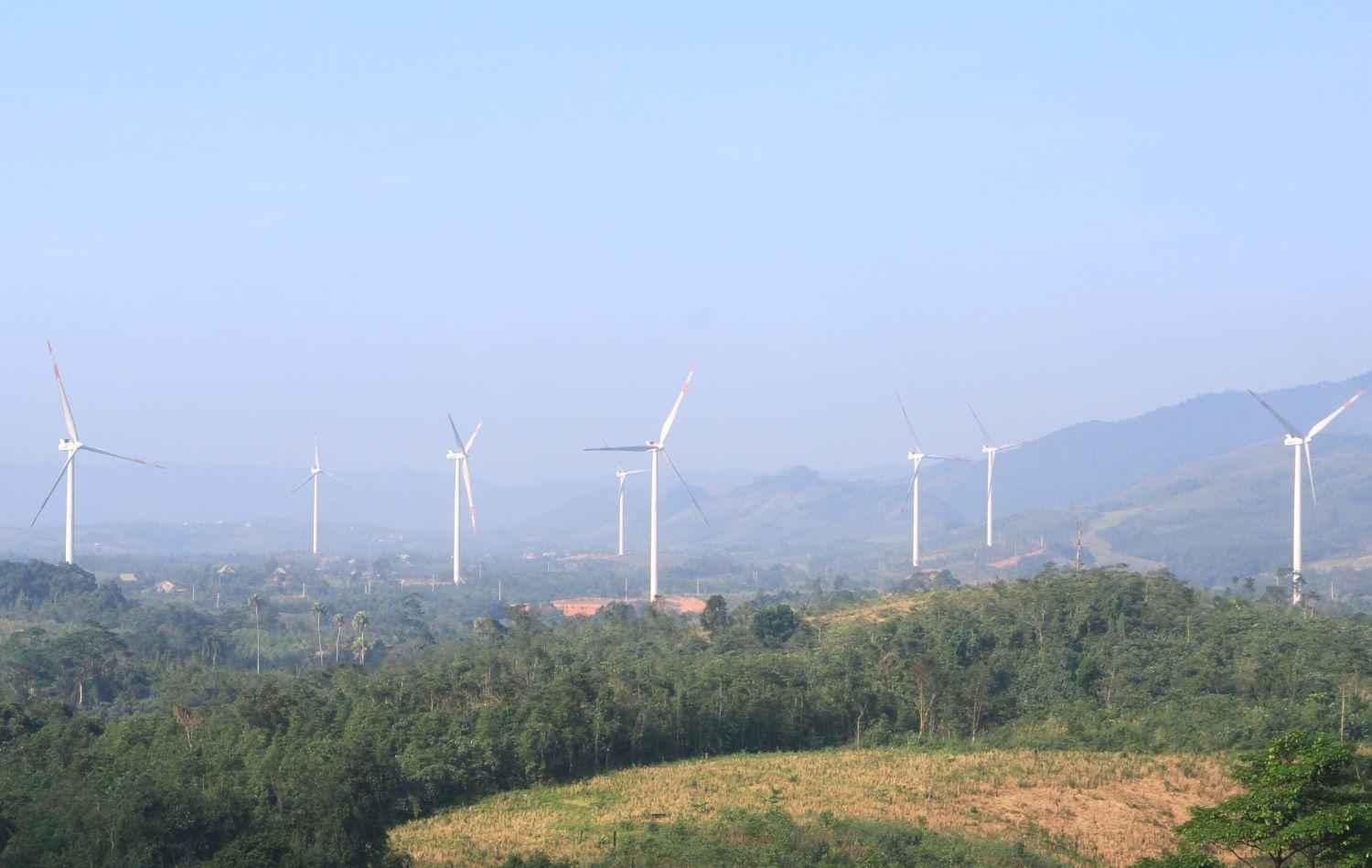 Loạt tập đoàn năng lượng toàn cầu hủy kế hoạch ở Việt Nam: Bình thường hay bất thường?