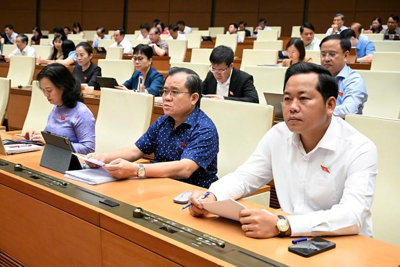 Quốc hội tiếp tục thảo luận sửa đổi Luật Ngân sách nhà nước