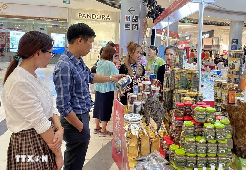 Sản phẩm OCOP vẫn khó tiếp cận hệ thống phân phối