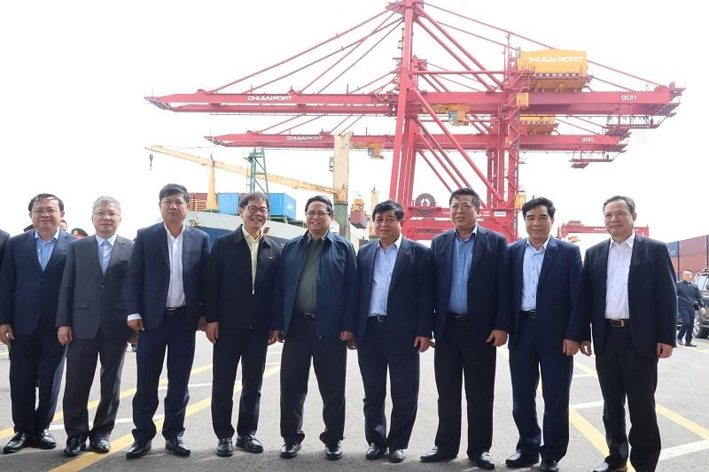 thu-tuong-chinh-phu-chi-dao-thao-go-vuong-mac-cua-mot-so-doanh-nghiep-o-quang-nam