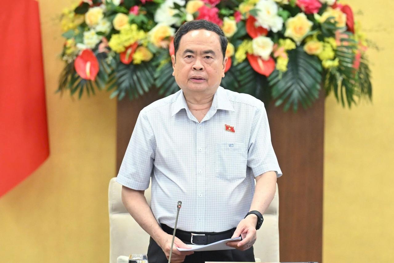 chinh-phu-se-trinh-quoc-hoi-47-luat-trong-ky-hop-cuoi-nam