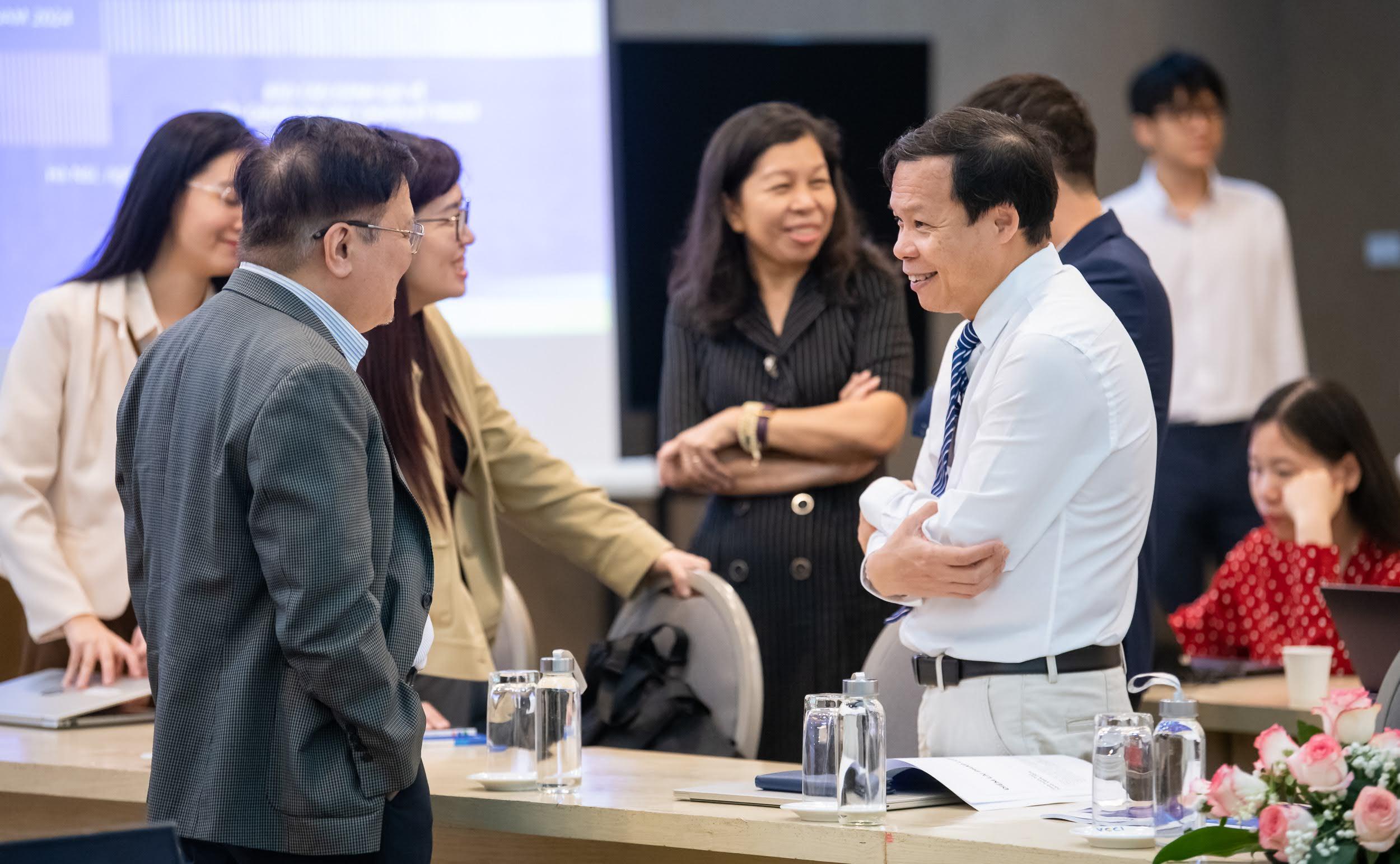 Dòng chảy pháp luật kinh doanh Việt Nam 2024 và  Báo cáo đánh giá về tiêu chuẩn và quy chuẩn kỹ thuật 22/4/2025