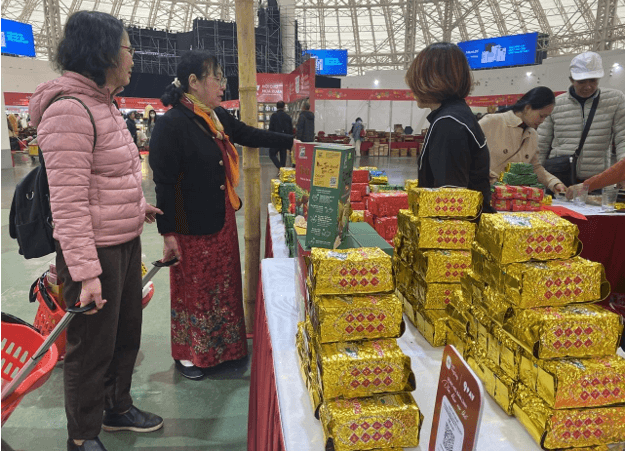 Nhiều doanh nghiệp đạt doanh thu cao ngay từ những ngày đầu của hội chợ mùa Xuân