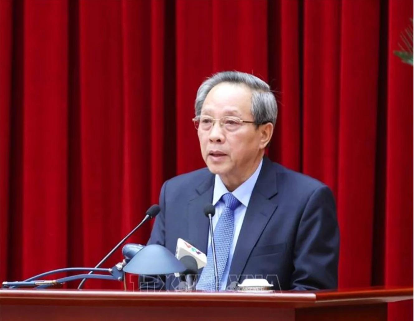 trung-uong-thong-nhat-de-nghi-chua-bo-sung-sua-doi-dieu-le-dang-tai-dai-hoi-xiv