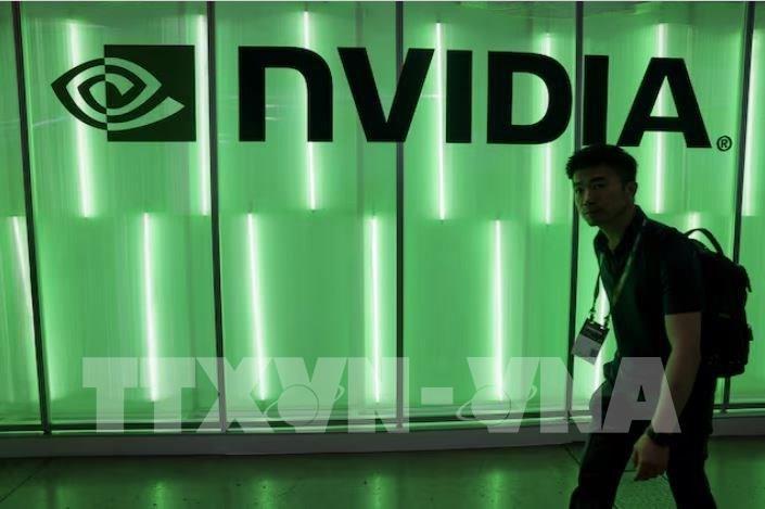 amazon-va-microsoft-ung-ho-siet-xuat-khau-chip-nvidia-sang-trung-quoc