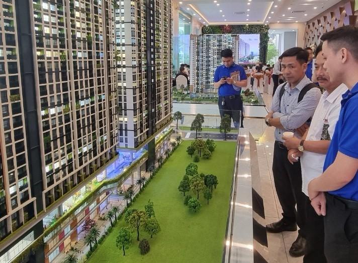 nhieu-doanh-nghiep-dia-oc-tro-lai-duong-dua-nguon-cung-du-kien-se-tang-trong-nam-2025