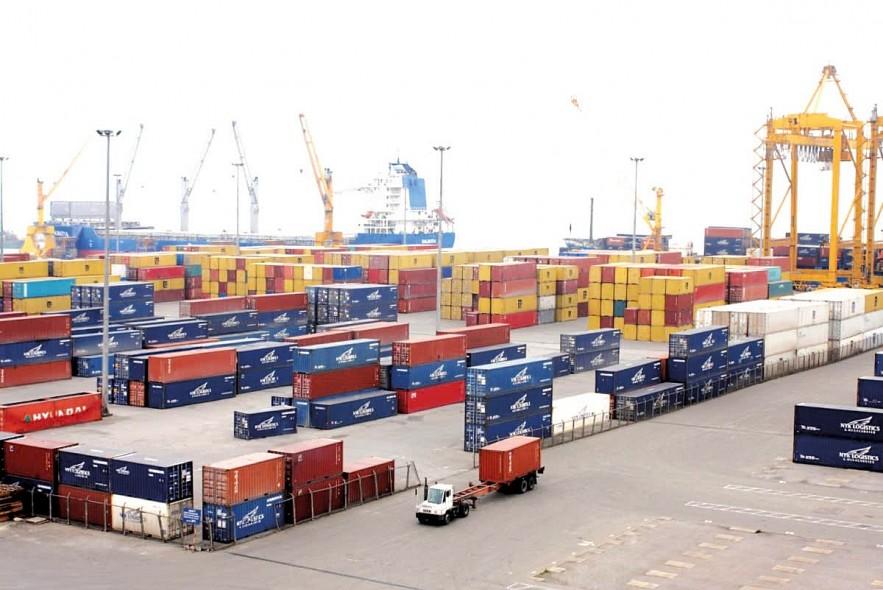 xuat-nhap-khau-nam-2024-ky-tich-moi