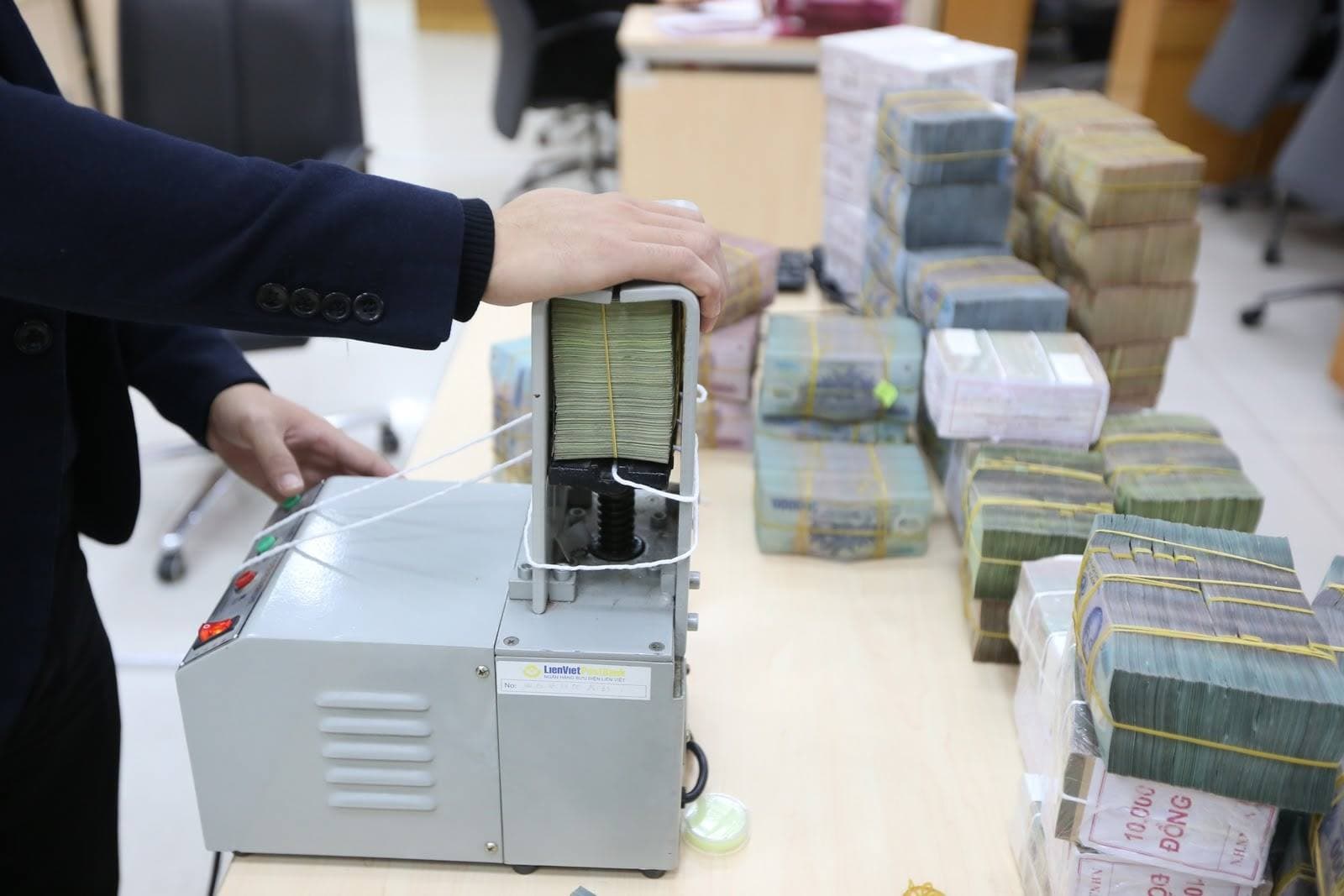 nguon-thu-cua-don-vi-su-nghiep-tu-bao-dam-chi-thuong-xuyen