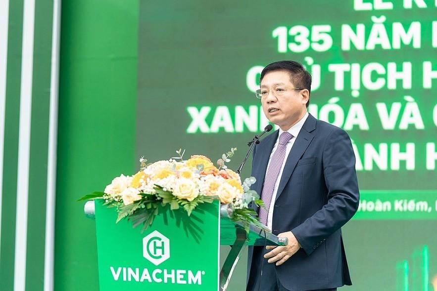 vinachem-phat-dong-chien-dich-xanh-hoa-va-ra-mat-san-thuong-mai-dien-tu-vinachemmart