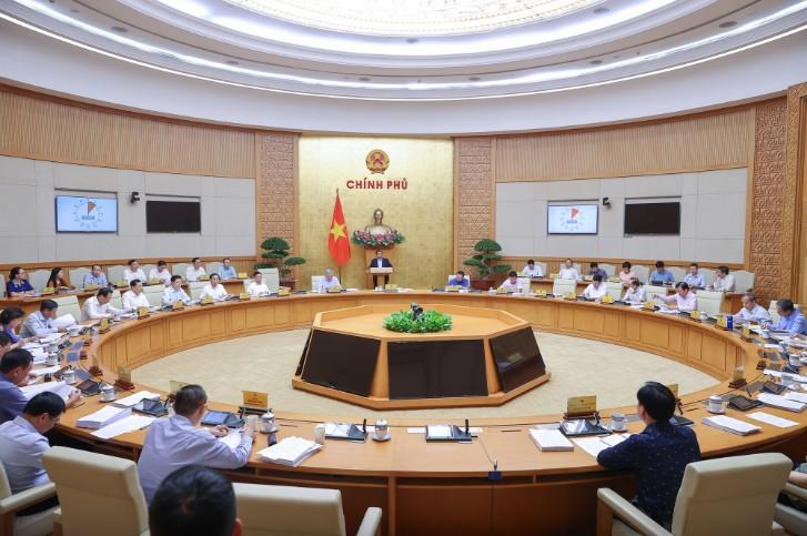 quyet-tam-cao-no-luc-lon-hanh-dong-quyet-liet-de-vuot-cac-muc-tieu-cua-nam-2025