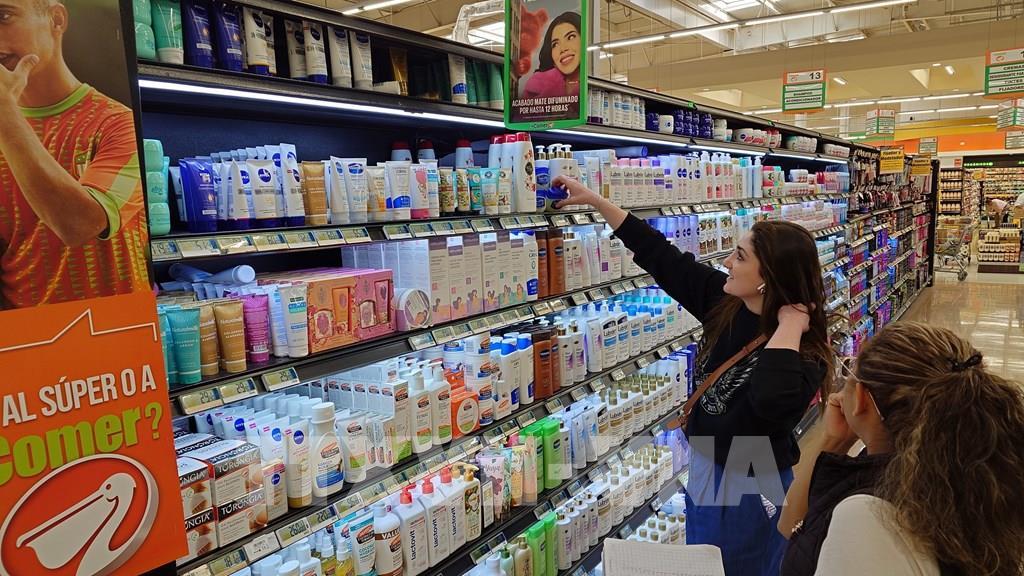Áp lực lạm phát làm thay đổi thói quen tiêu dùng tại Mexico