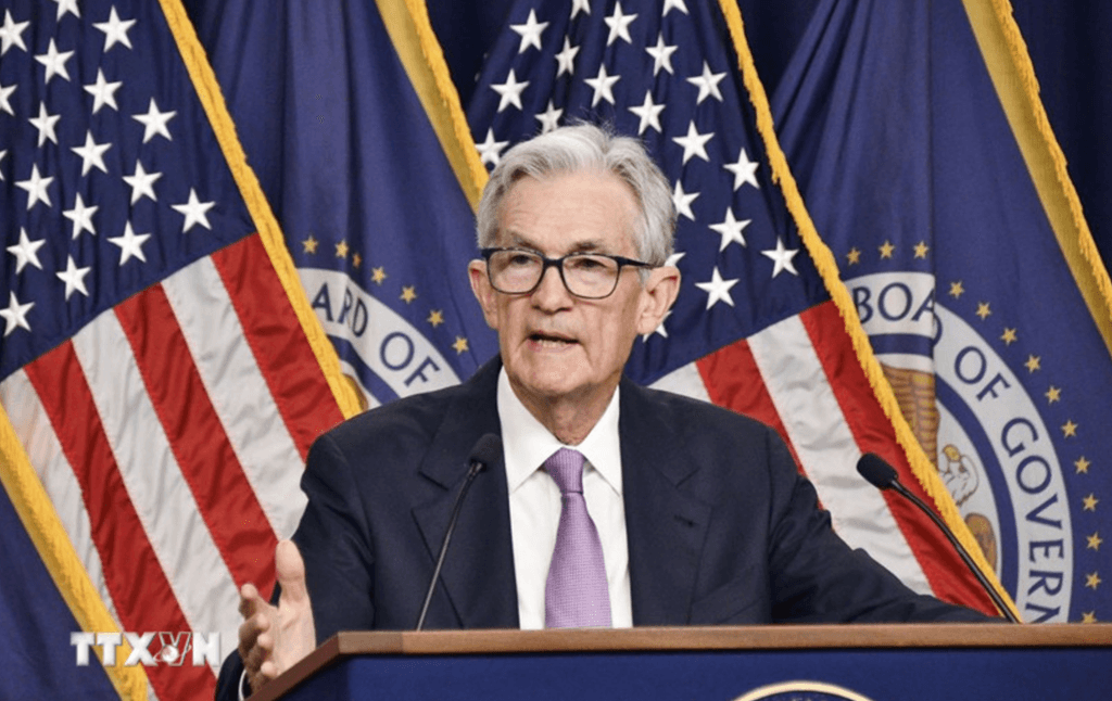 fed-doi-mat-chia-re-truoc-quyet-dinh-ha-lai-suat-moi