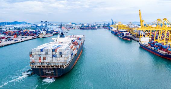 Việt Nam trong top 20 nền kinh tế hàng đầu về thương mại