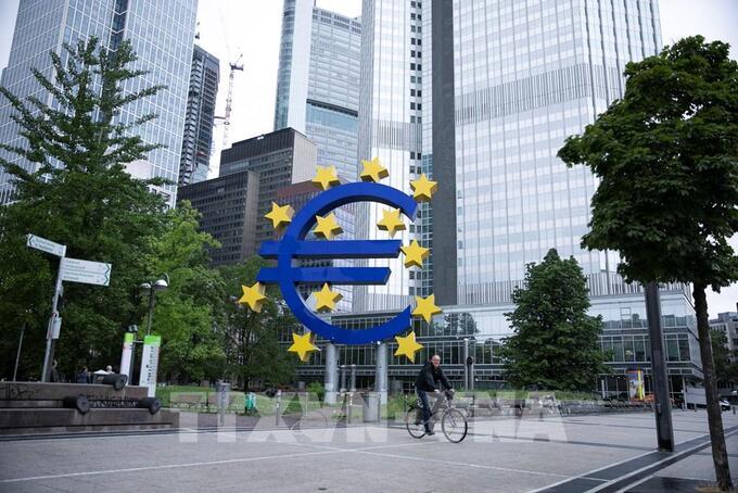 ECB có thêm động lực để cắt giảm lãi suất