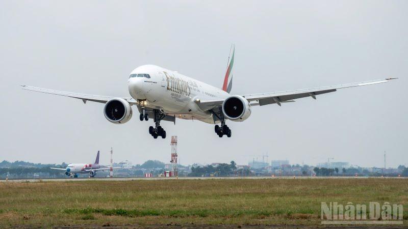 Nhiều hãng hàng không tiếp tục điều chỉnh kế hoạch khai thác