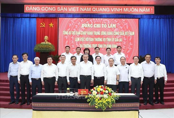 Tổng Bí thư Tô Lâm: Sau hợp nhất, tỉnh Gia Lai (mới) không chỉ lớn về quy mô mà còn mạnh về năng lực cạnh tranh