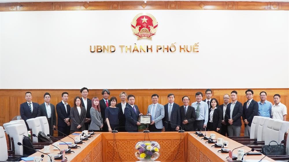 doanh-nghiep-tinh-fukui-nhat-ban-dat-nen-mong-hop-tac-cong-nghe-voi-hue
