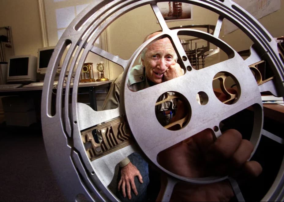 'Huyền thoại công nghệ' tạo lập Thung lũng Silicon Mỹ: Tầm nhìn 10.000 năm cho kinh tế toàn cầu