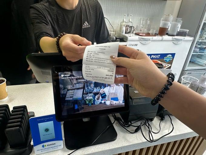 Tp.HCM siết quản lý thuế hộ, cá nhân kinh doanh, đẩy mạnh hóa đơn điện tử