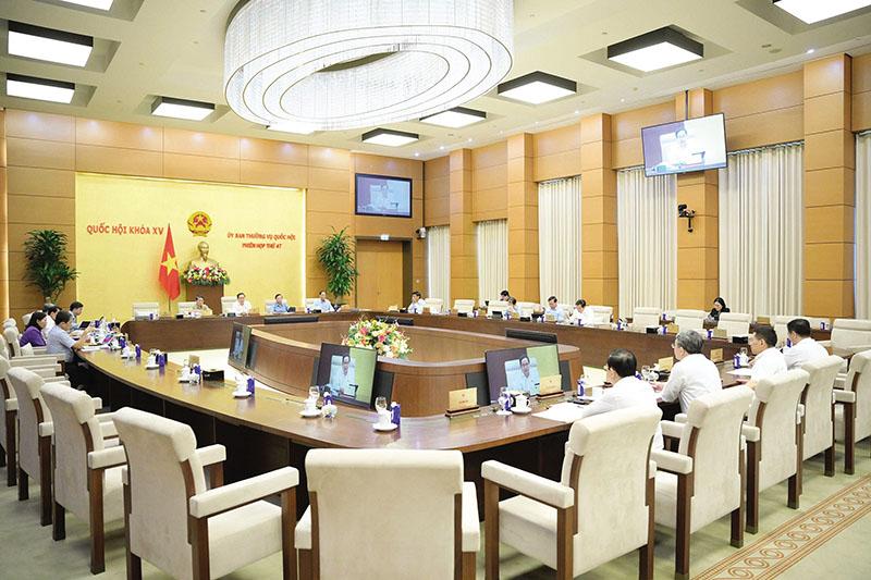 che-tai-xu-ly-hanh-vi-gay-lang-phi-se-nghiem-khac-hon