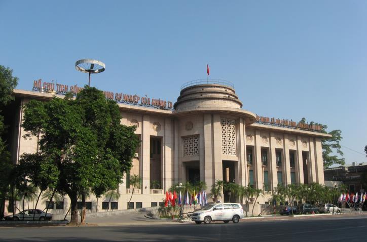 ngan-hang-nha-nuoc-cung-cap-32-dich-vu-cong-truc-tuyen-toan-trinh