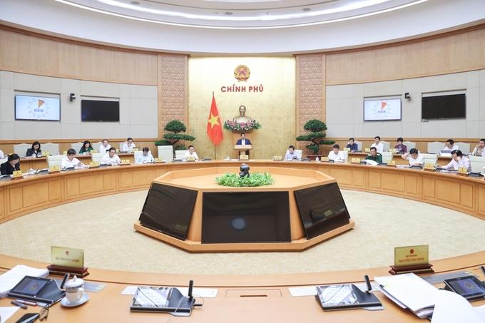 Thủ tướng: Thu ngân sách nhà nước tăng ít nhất 15%