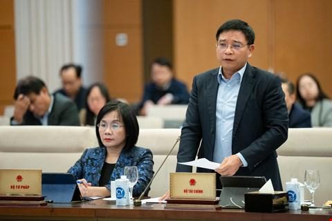 chua-tang-thue-bao-ve-moi-truong-voi-xang-dau-trong-nam-2025