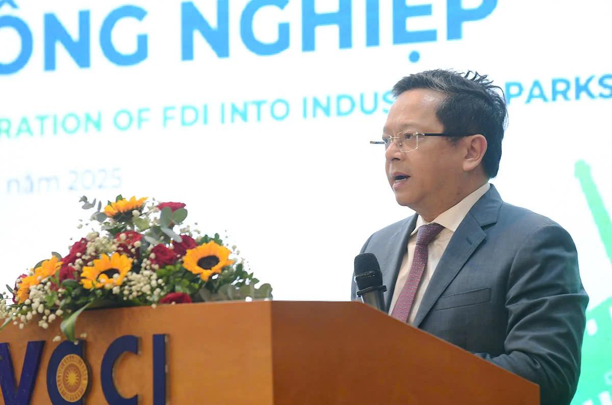 Thu hút FDI: Cần chuyển từ ưu đãi thuế sang ưu đãi dựa trên chi phí