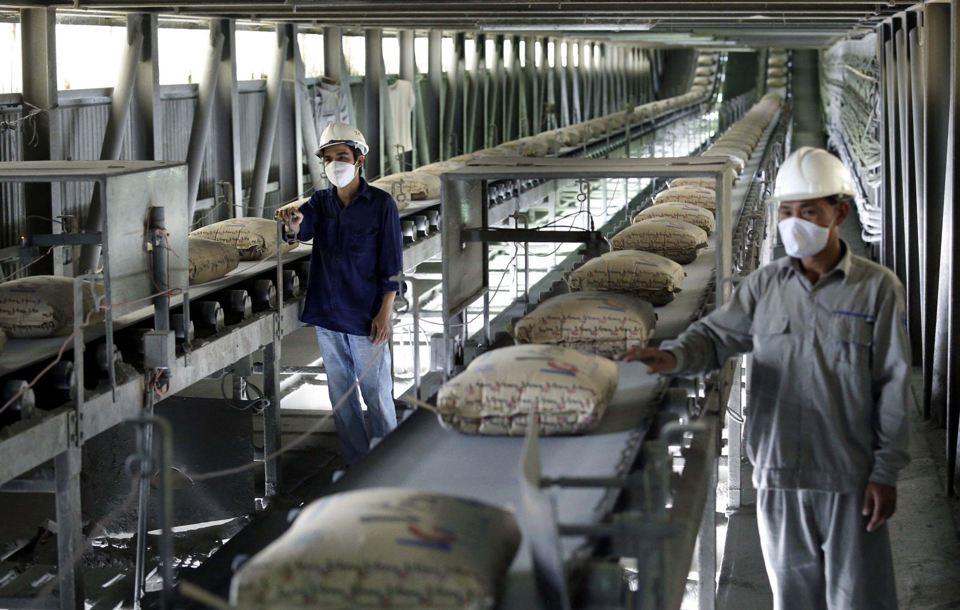 thu-tuong-chi-dao-xu-ly-thong-tin-nha-may-xi-mang-thua-lo