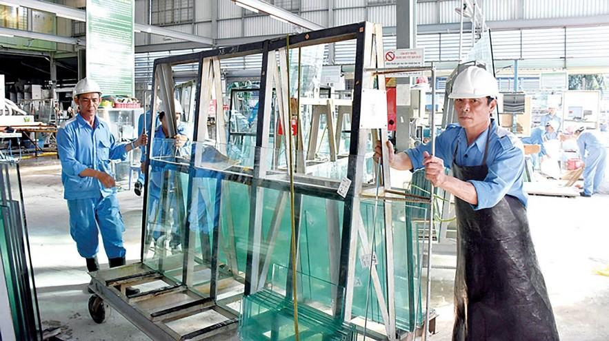 tang-suc-bat-cho-kinh-te-tu-nhan-tu-ho-tro-lai-suat-2-cung-uu-tien-von-tin-dung