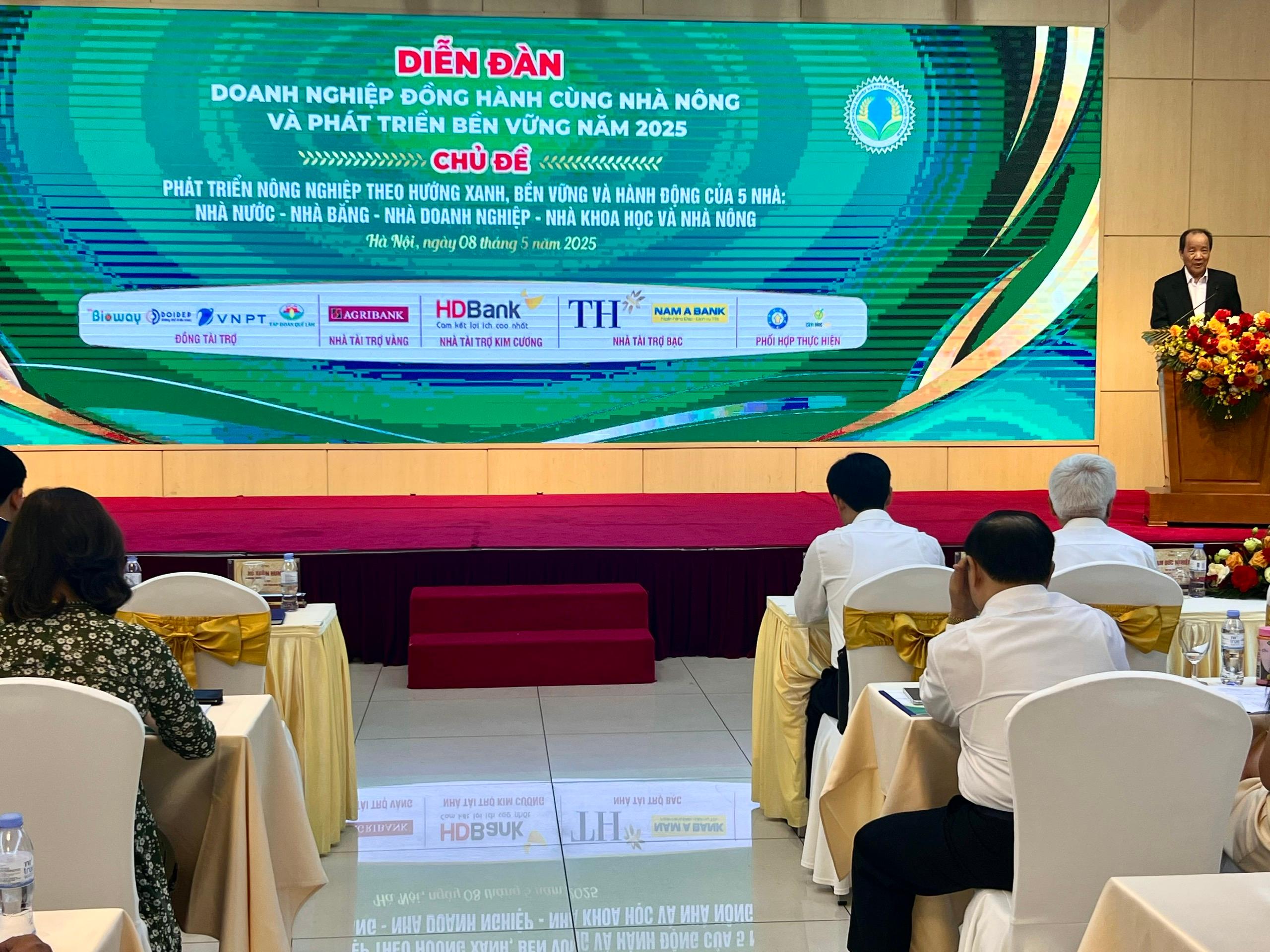 Khi 5 "nhà" bắt tay cho nông nghiệp xanh