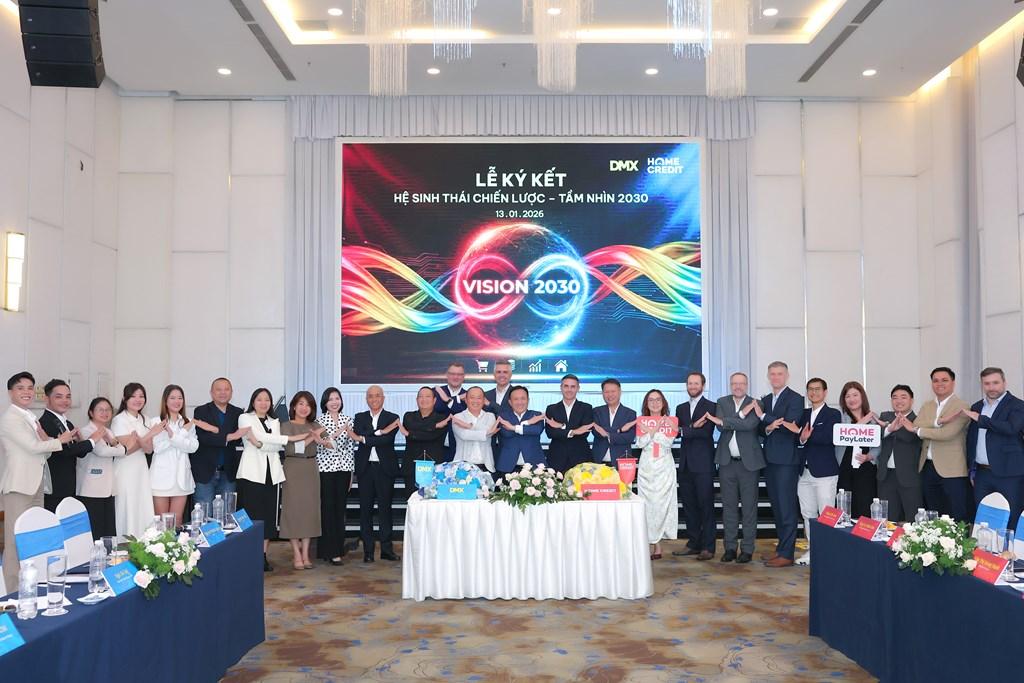 Home Credit và MWG ký kết hợp tác xây dựng hệ sinh thái tài chính toàn diện