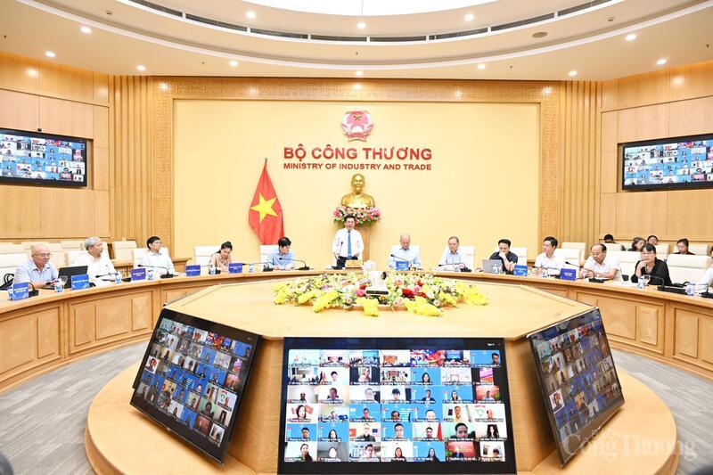 Tăng cường vai trò cầu nối của hiệp hội ngành hàng, hướng tới tăng trưởng xuất khẩu 12%
