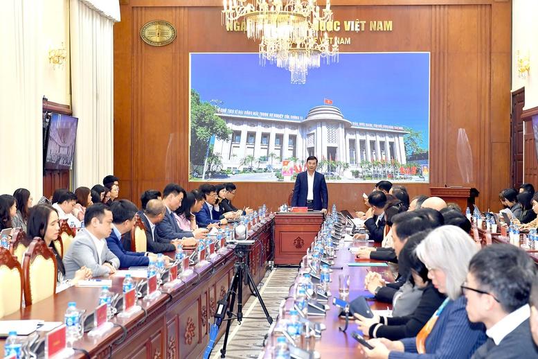 nhnn-chi-dao-he-thong-duy-tri-lai-suat-on-dinh-ho-tro-dn-nguoi-dan