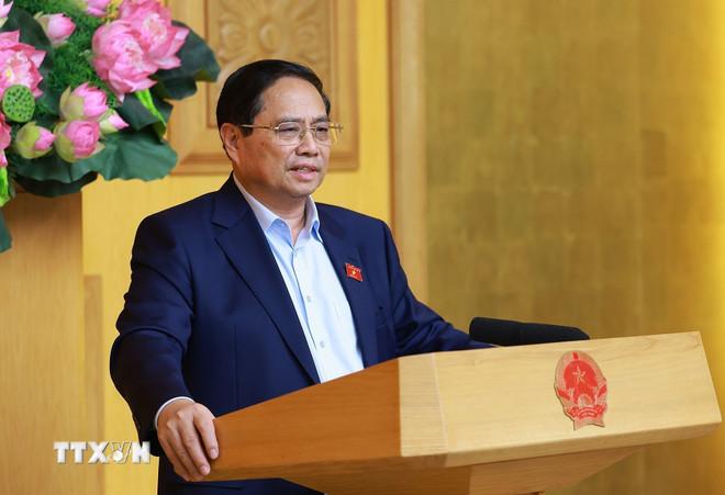 thu-tuong-ung-pho-kip-thoi-tinh-hinh-trung-dong-kien-dinh-muc-tieu-tang-truong