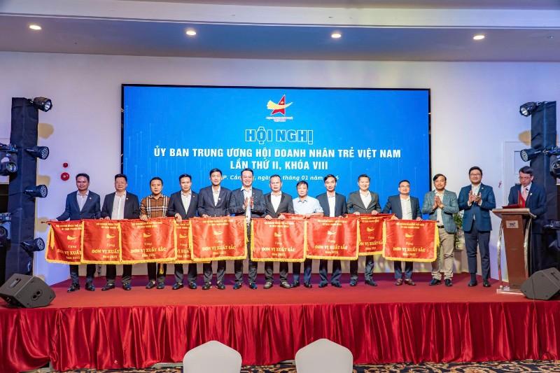 hoi-doanh-nhan-tre-viet-nam-tang-toc-kien-tao-giai-doan-phat-trien-moi