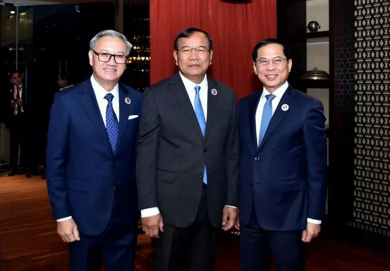 viet-nam-lao-campuchia-tang-cuong-lien-ket-3-nen-kinh-te-dua-hop-tac-di-vao-chieu-sau