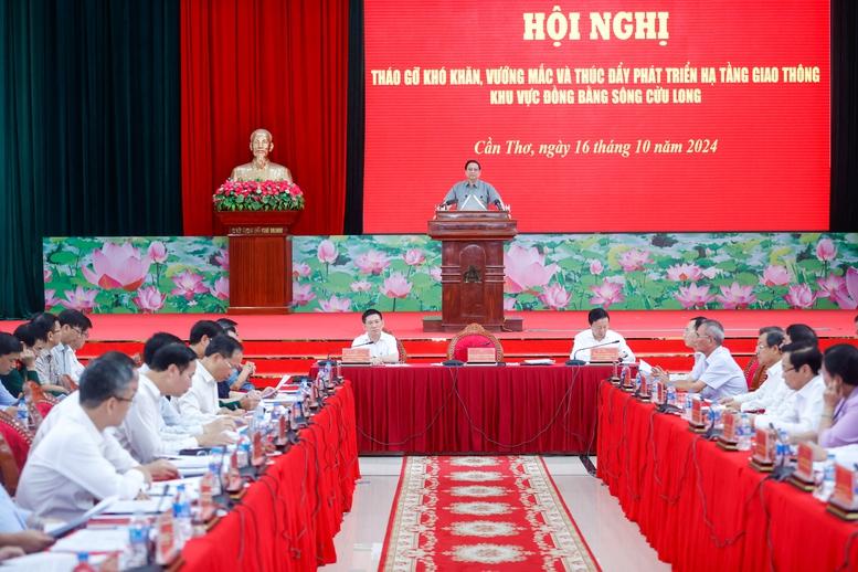 Thủ tướng: Nỗ lực hoàn thành 600 km cao tốc tại ĐBSCL trong năm 2025