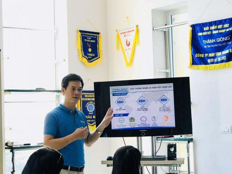 Ứng phó giá xăng dầu: Doanh nghiệp công nghiệp 'siết' chi phí sản xuất