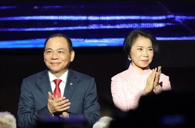 Vợ ông Phạm Nhật Vượng bất ngờ ngồi ghế Chủ tịch hãng taxi Xanh SM