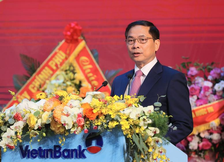 phan-dau-dua-vietinbank-thuoc-nhom-ngan-hang-manh-nhat-khu-vuc-chau-a-thai-binh-duong