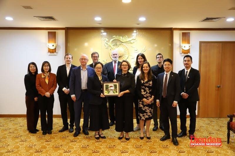 Thúc đẩy đối tác lao động và kinh tế Việt Nam – Thụy Sĩ