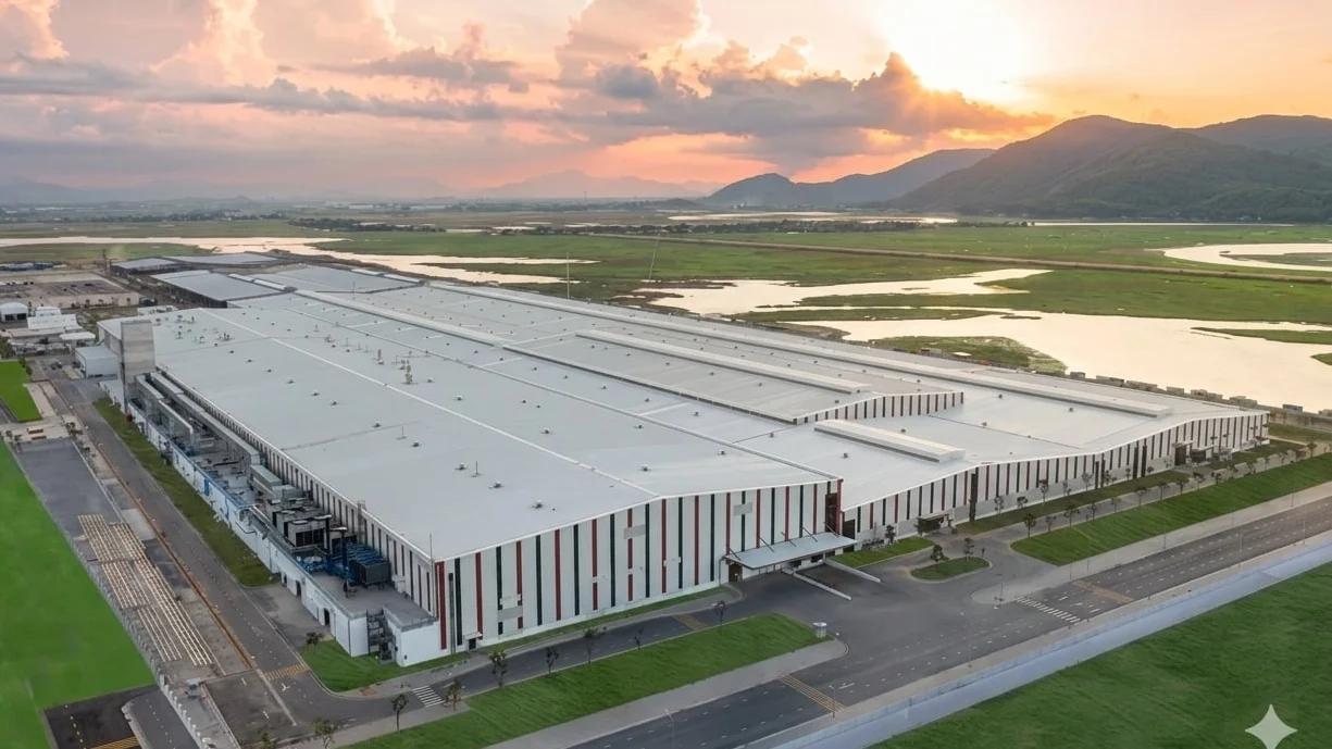 Tỷ phú Phạm Nhật Vượng 'rót' thêm 13.000 tỷ làm nhà máy xe máy điện VinFast tại Hà Tĩnh