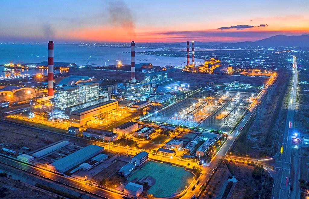 evnnpt-phan-dau-dat-san-luong-dien-truyen-tai-2765-ty-kwh